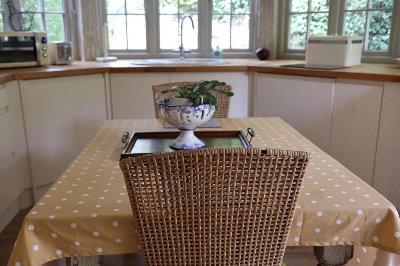 Annex Fishers Yard Apartamento