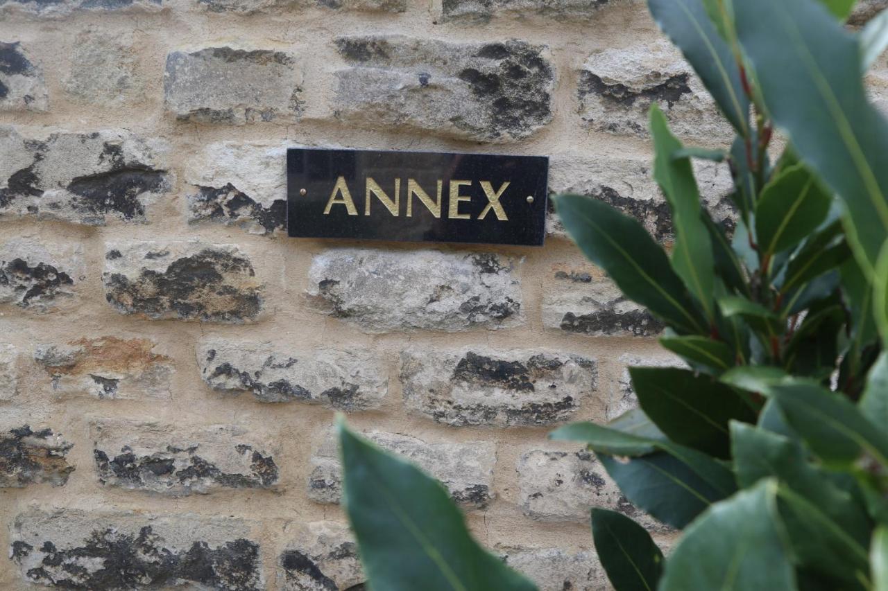 Annex Fishers Yard Apartamento *